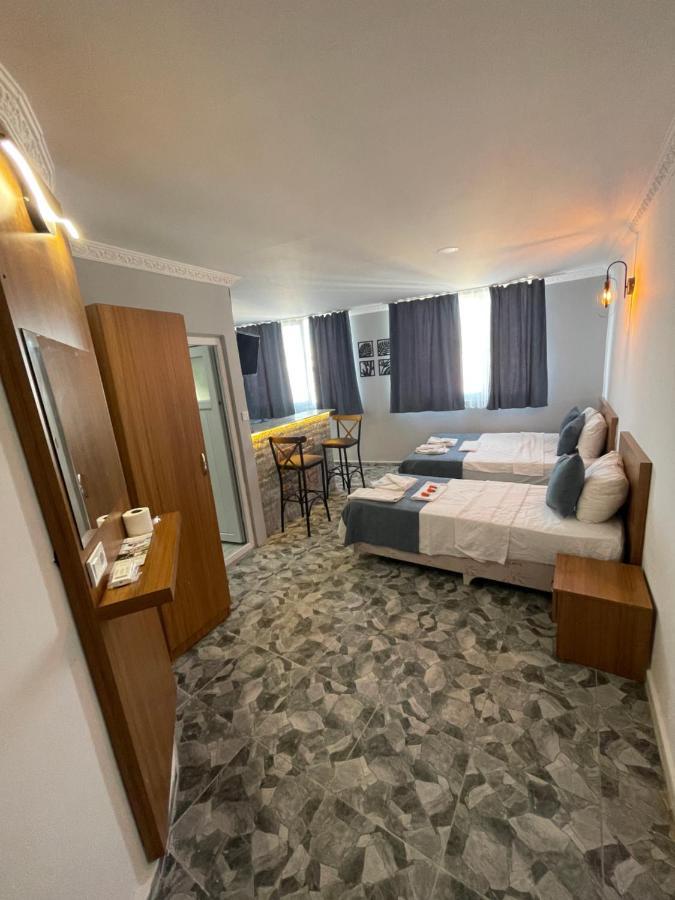 Ersoy Ege Apart Otel Antália Exterior foto